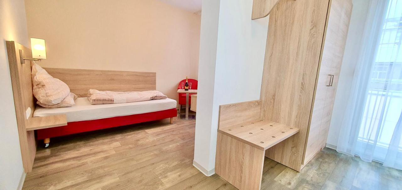 Hotel Da Sabino Singen Dış mekan fotoğraf
